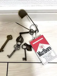 アメカジ　ランドリーピン　キーホルダー