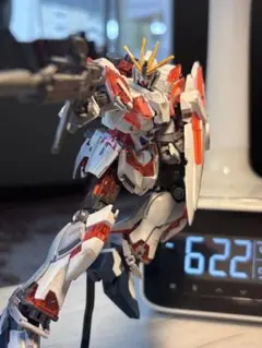 ナラティブガンダム C装備 ミキシング 塗装品 組み立て済み ジャンク品