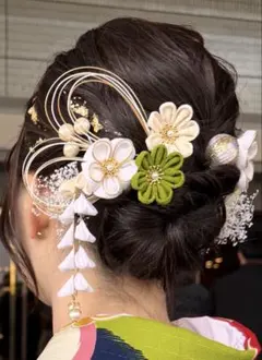 つまみ細工　髪飾り　成人式、卒業式