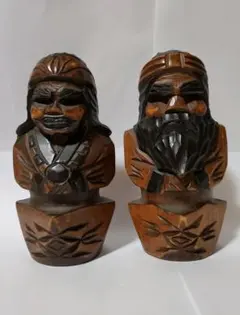アイヌ文様　アイヌ民族  工芸品　アイヌ木彫り　ニポポ　男女２体セット　民芸品
