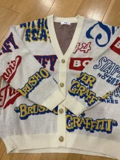 【美品】ウィゴーカーディガン