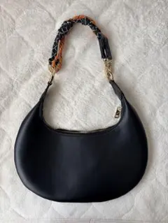 Le Vernis Paracord Moon Bag ショルダーバッグのサムネイル