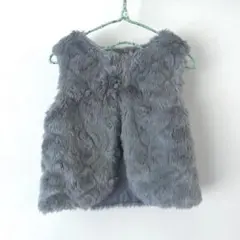 H&M グレー　ファーベスト