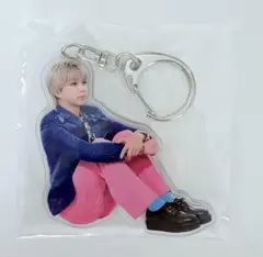 M!LK SMILE POP！おすわりアクリルキーホルダー　塩﨑太智のサムネイル