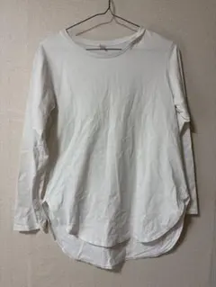 美品★ ユニクロ　ソフトコットンラウンドヘムT Sサイズ