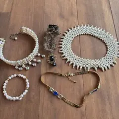 エレガントな多層パールネックレス