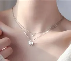 新品未使用 シルバー2連チェーンバタフライキュービックジルコニアネックレス 綺麗