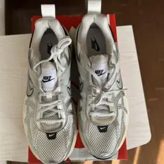 NIKE V2K RUN シルバー/ホワイト/ブラック 8.5