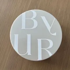BYUR バイユア　セラムフィット　モイストフェイスパウダー　02 パール