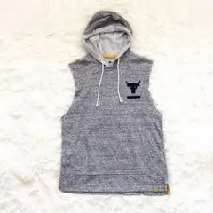 アンダーアーマー×プロジェクトロック SM グレー　フード付きタンクトップ