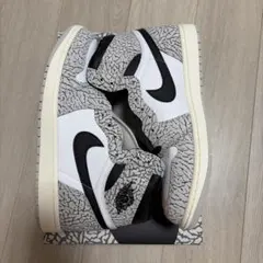 Nike Air Jordan 1 high og ホワイトセメントのサムネイル
