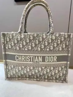 Item thumbnail for item 1884cc0e-3702-4605-b759-215122a3cd8f