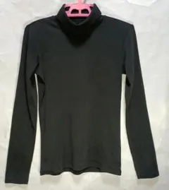 ◆Mサイズ◆ユニクロ スーピマコットンタートルネックTシャツ 長袖 カットソー