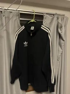 adidas 黒 ジップアップジャージ