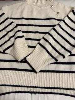 ストライプニットセーター ボタン付き ハイネック
