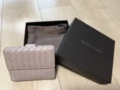 【美品】BOTTEGA VENETA ボッテガヴェネタ　2つ折り財布　薄いピンク