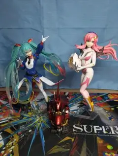 【まとめ売り】ガンダムミク、ラクス、フルメカニクスバスト　サザビー
