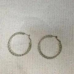 ツイストデザイン フープピアス 4.5cm