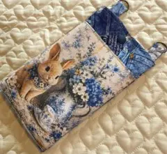 スマホポーチ　スマホショルダー　うさぎ Bパネル　ハンドメイド