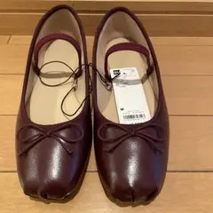 GU ストラップバレエシューズ