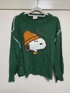 スヌーピー刺繍グリーンニット