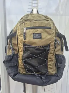 GUSCIO バックパック リュック カーキ