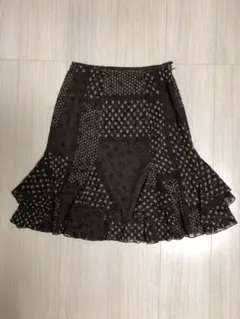 フラジールのスカートのサムネイル
