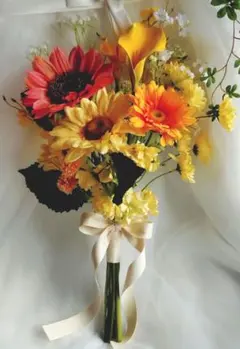 SALE ウェディングブーケ　クラッチブーケ　前撮り　ひまわり　m1703