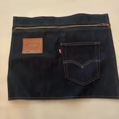 Levi's 501 ダークデニム クラッチバッグ