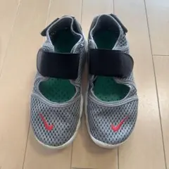 NIKE エアリフト　キッズスニーカー