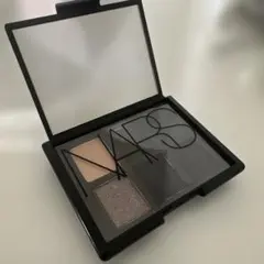 NARS ナイトシリーズ アイシャドウパレットのサムネイル