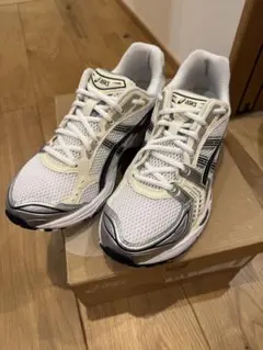 ASICS GEL-KAYANO 14 27.5 white midnight