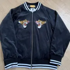 2026年最新】ディズニー ティガー スカジャンの人気アイテム - メルカリ