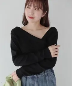 新品未使用　swing by クロスネックプルオーバー