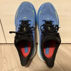 HOKA CLIFTON 9 ランニングシューズ