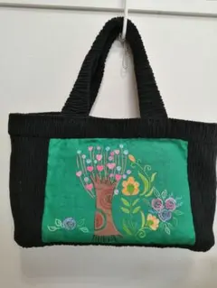 ハンドメイド刺繍トートバック
