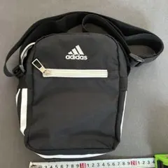 adidas ショルダーバッグ