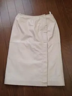 レザースカート アイボリーベージュ【値下げしました】
