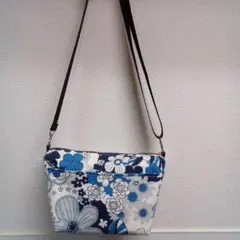 ショルダーバッグ　ポシェット