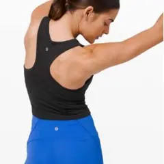 ルルレモン　カップ付き　タンクトップ　8