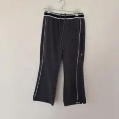 FILA グレー ストレートパンツ