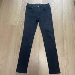 UNIQLOJEANSブラック 25（63.5cm）