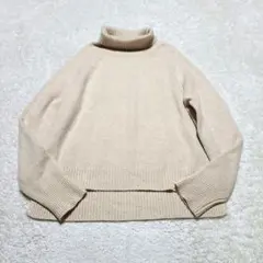 【人気】近年モデル　カシミヤ混　ユナイテッドアローズ　ソフトタートルネックニット