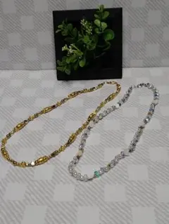 ハンドメイド　ネックレス　金色・多色