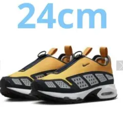 New Jeans着用 Nike WMNS Air Max SNDR w24