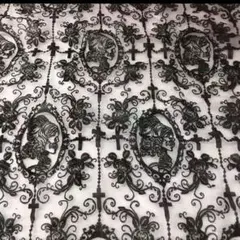 ハギレ　チュールレース　ゴシック