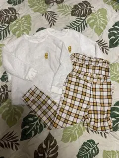 UNIQLOプーさん フリースパジャマ2枚セット 130cm