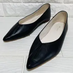 【美品】ROKOTA PECHNCHAR 本革Vカットフラットパンプス 黒 37