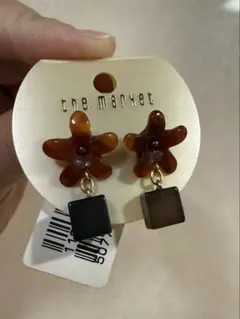 the market お花モチーフ べっ甲 ピアス