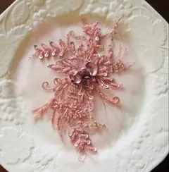 Item thumbnail for item a0ed3153-f69c-4b4a-a30a-e310493d1b82